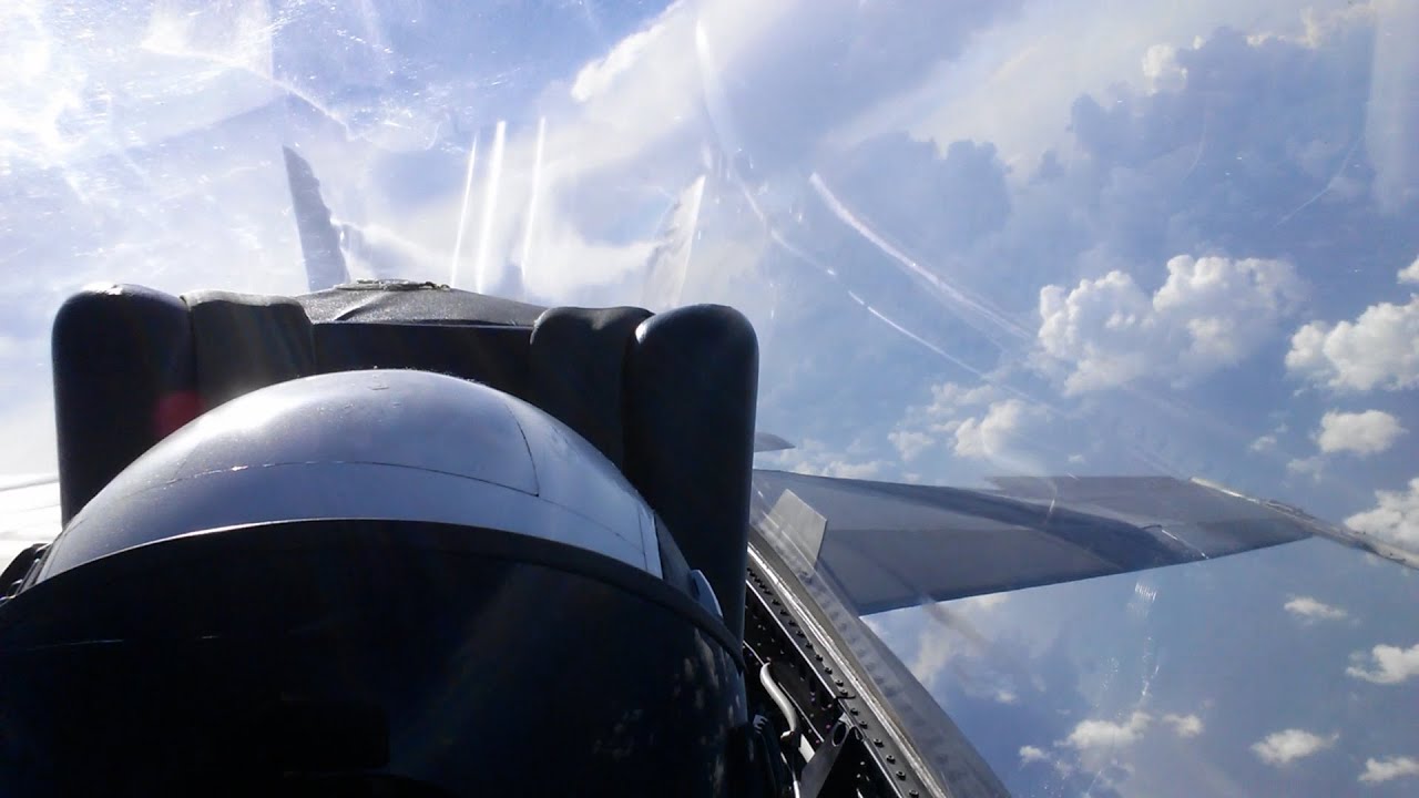 Questionable Fuel Dumping by Military Aircraft? YouTube