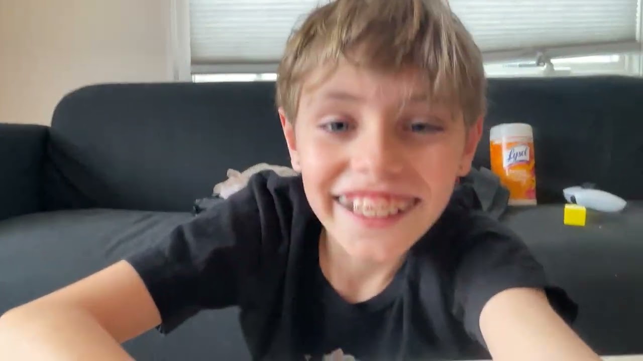 Testing the tech deck bus!😱