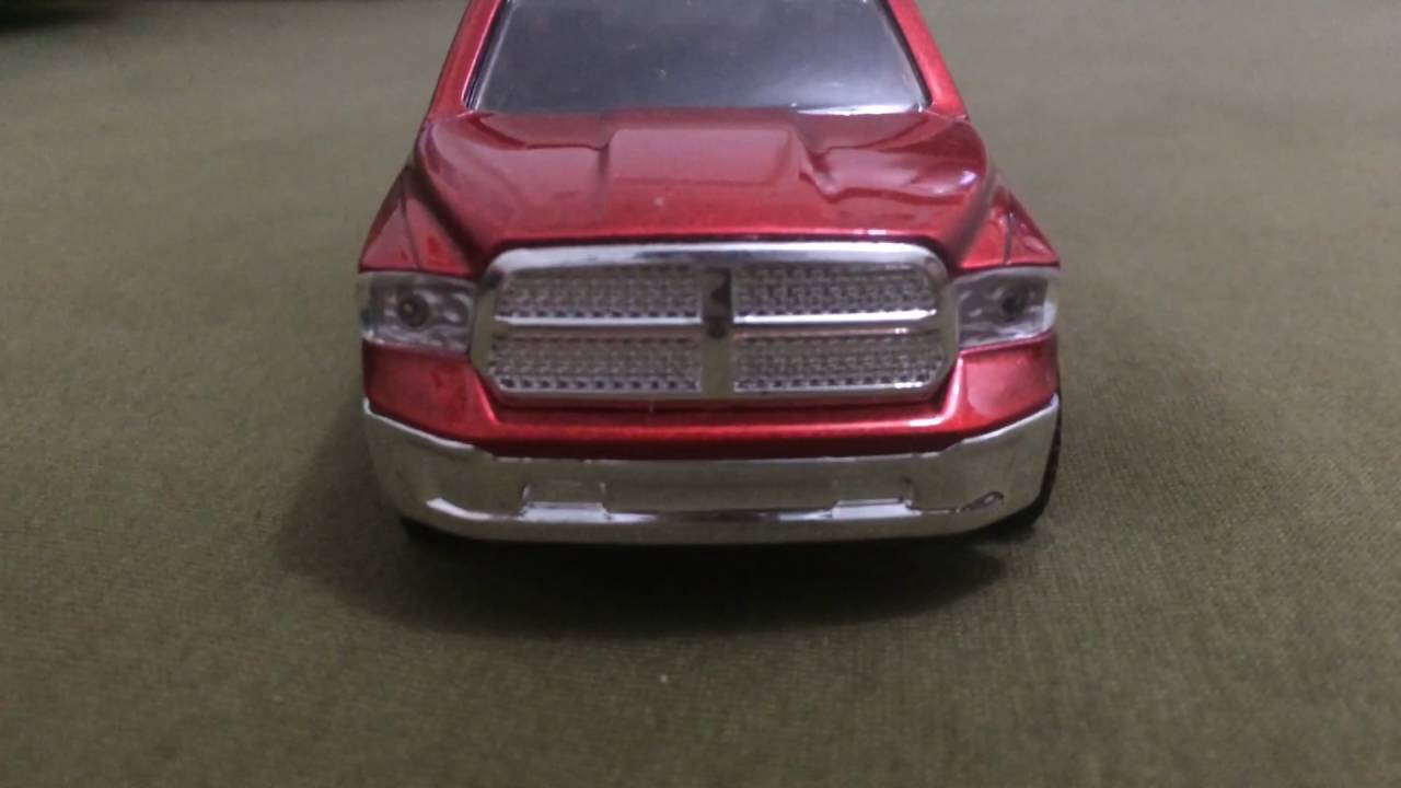 poupeé monster high clawdeen wolf