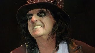 Alice Cooper - Live In Italy ( Full )