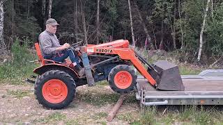 My new tractor Kubota B100