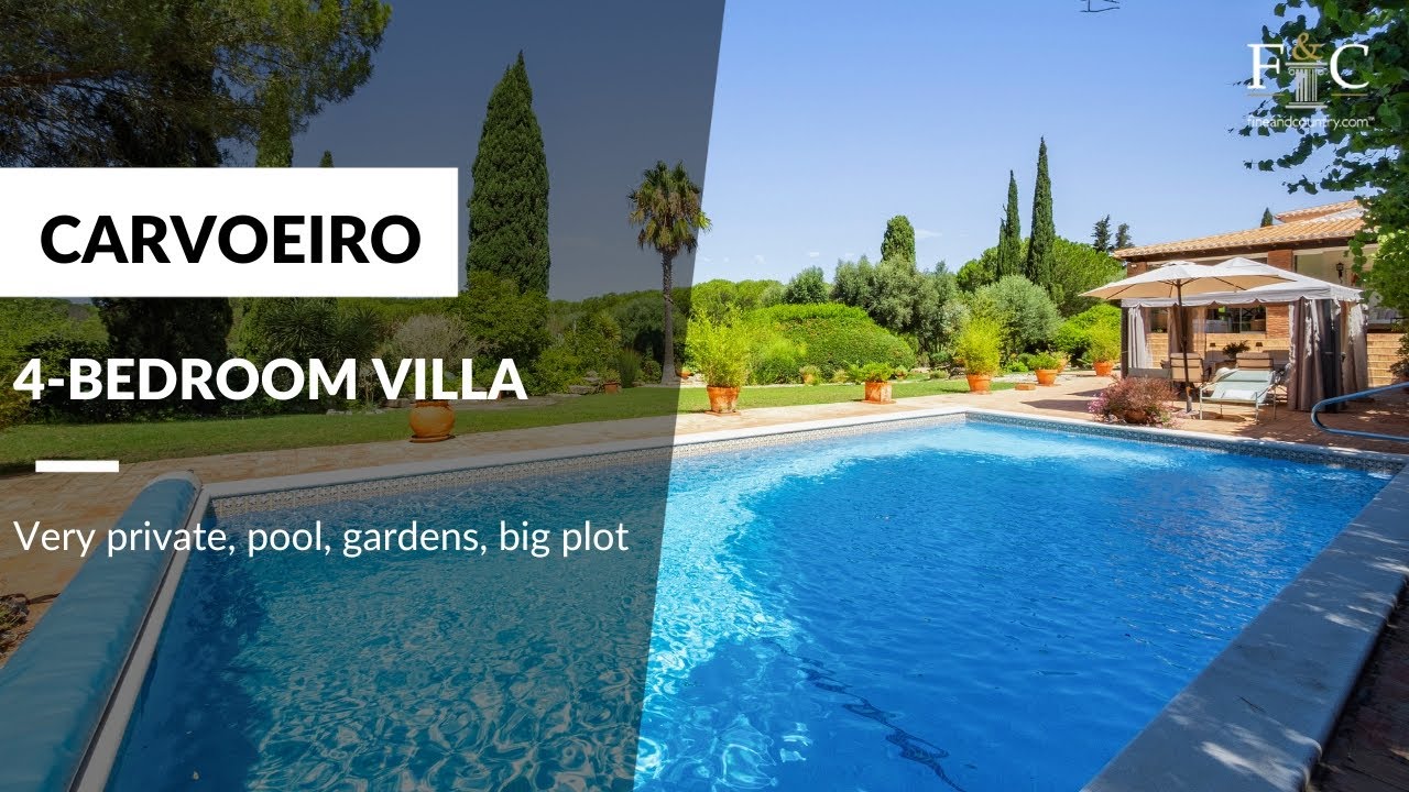 Algarve property for sale - 4-bedroom private villa with pool and mature gardens in a big plot