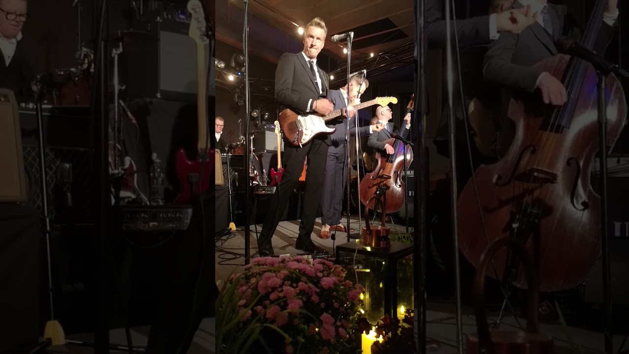 Kyösti Mäkimattila & Varjokuva - Kolme kitaraa