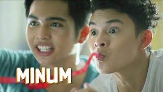 Siapa Nama Cowok Ganteng Yg Minum Sedotan di Iklan Fanta Terbaru ini, kali aja ada yg tau