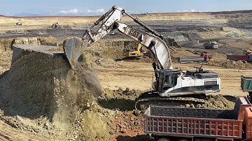 Caterpillar 375 & Fleet Of Excavators Load Overburden On 200+ Trucks | Real Work - Interkat SA