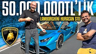 Yolda Gi̇den Yariş Arabasi Lamborghini Huracan Sto W