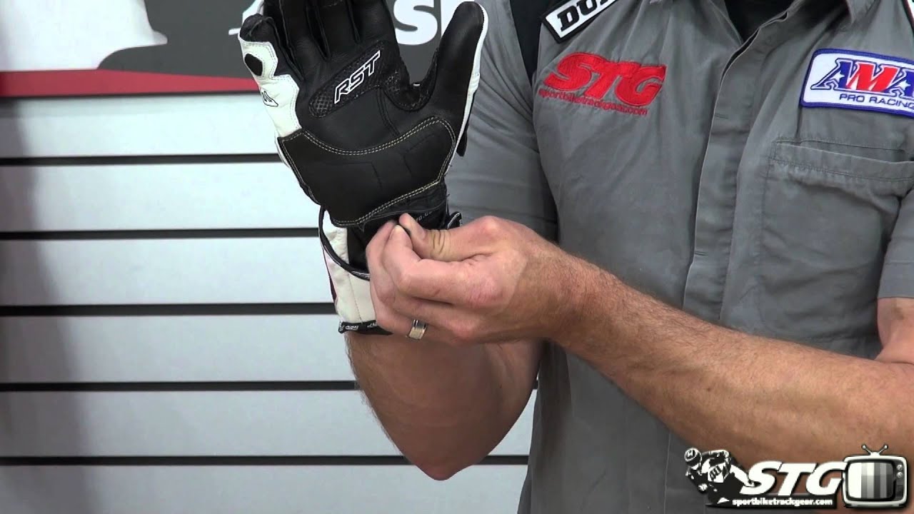 RST Tractech Evo Glove Review from YouTube