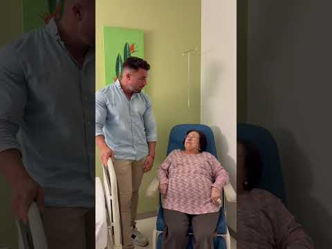 En breve iniciamos el quirófano con Antonia, de Málaga, que sufre de estenosis a nivel lumbar.