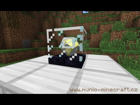 MineCraft - How To Craft And Use A Beacon - YouTube
