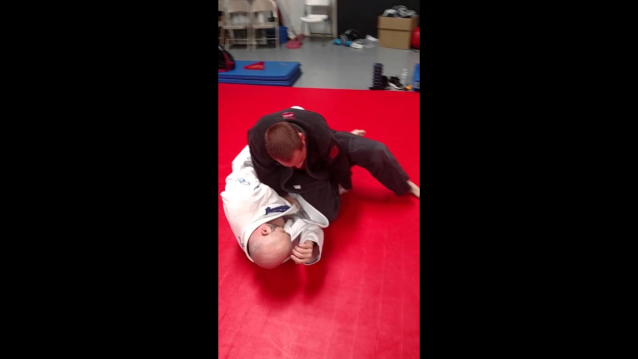 Move chain. Guard break, combat stance, cut thru, hip walk back take