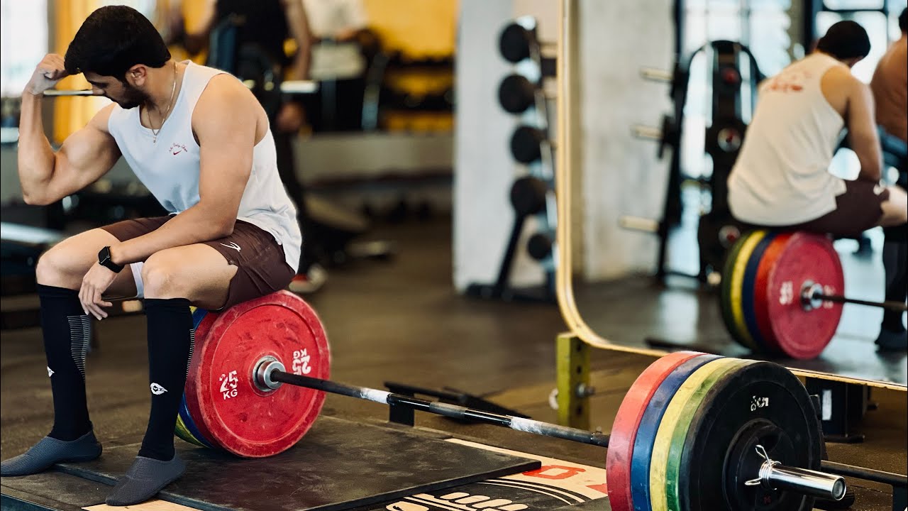 “Heavy Lifts & Real Life | 200KG Deadlift, Gym, Friends” 