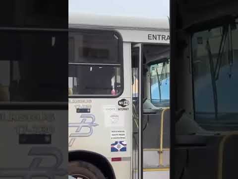 Motorista é agredido violentamente por passageiro dentro de ônibus em Patos de Minas