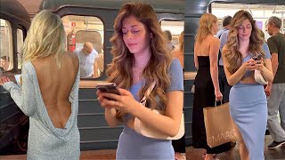 SUPER MOSCOW METRO🚇🇷🇺Beautiful girls in the evening subway🤩Красивые девушки вечернего метро🔥👍