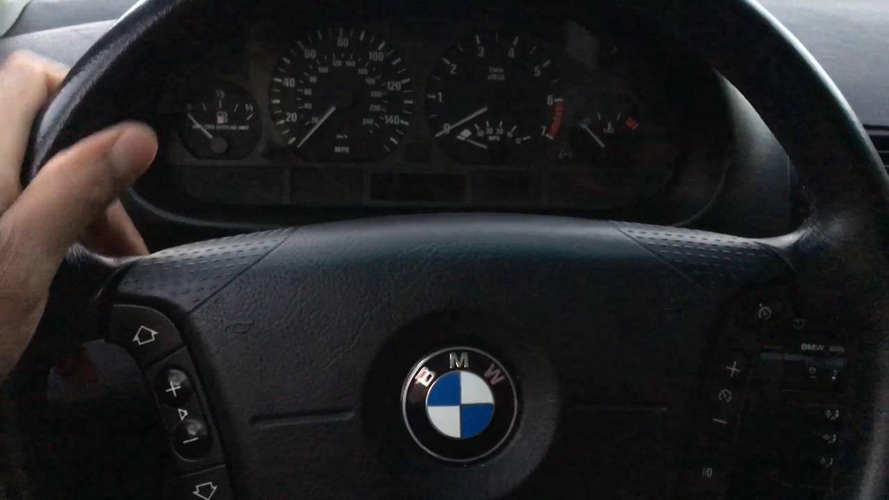 Open Trunk Bmw 325i 2003 Youtube