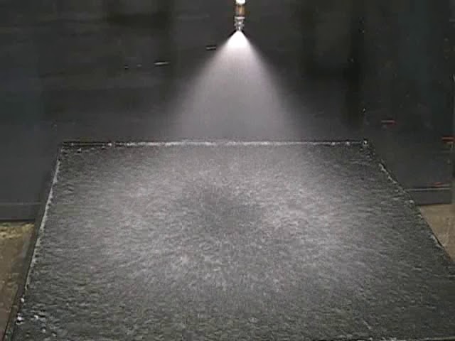 スプレー吹き出し口の写真　見本 スプレー缶のノズル 吹き出し口 写真素材 [5624571] - フォトライブラリー