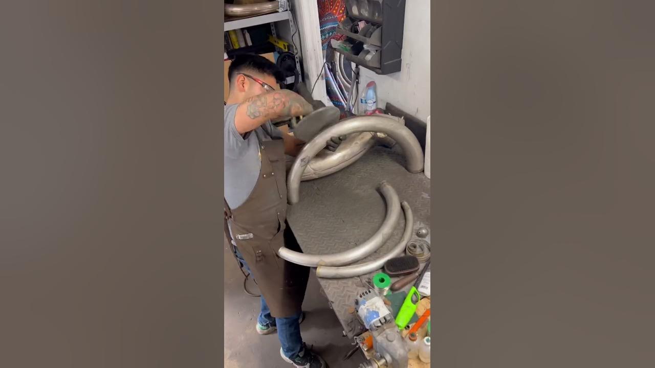 Reparación de Tuba. Sousaphone Repair . YouTube