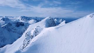 Download Lagu Norway, Senja - Keipen \u0026 Kvænan (Randonee, Drone DJI Mavic Pro) MP3