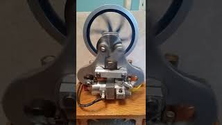 Atkinson Differential Model Engine in slow motion