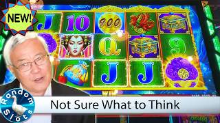 Fortune Key Jade Empress Slot Machine