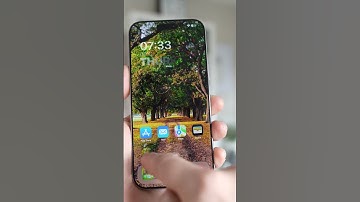 Instant Screenshot Sharing On Your iPhone 🔥 #iostricks #iphonetips #ios18