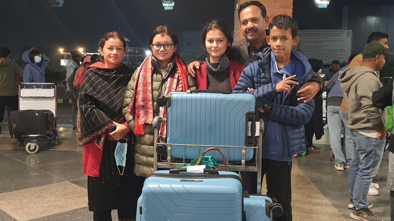 day-38-in-usa-things-you-should-carry-on-suitcase-youtube