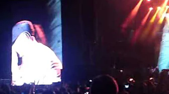Eminem Ft. Rihanna - Love The Way You Lie Live V Festival Weston Park 2011 Eminem Ft. Rihanna - Love The Way You Lie Live V Festival Weston Park 2011