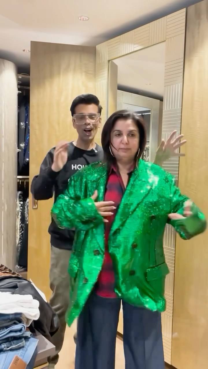 Karan Johar HILARIOUSLY styles Farah Khan as Christmas tree \u0026 Santa ? #shorts #karanjohar