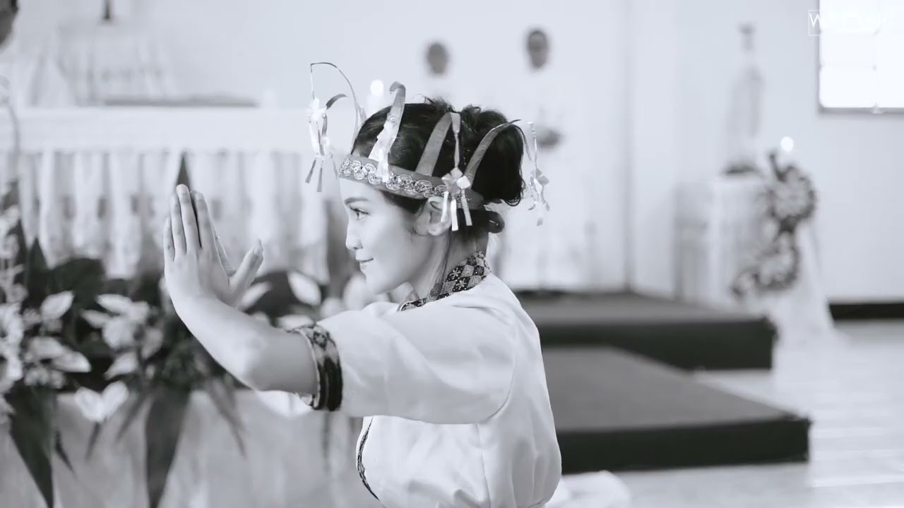 NARING MORI OLEH RUTENG MADRIGAL SINGERS