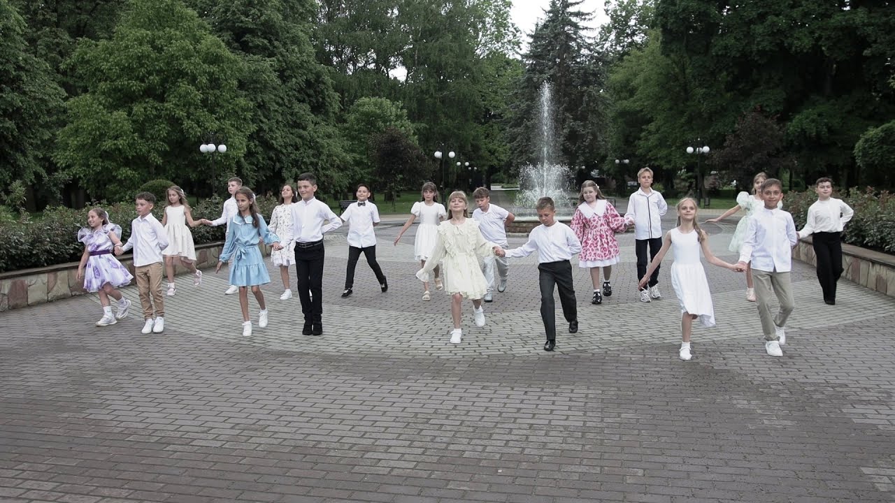 Вальс випускників 4-А класу