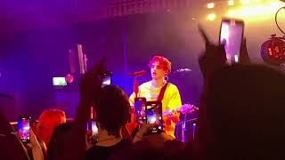 Song 2 - Blur covered by Thomas Headon (Live at PRYZM, Kingston- upon-Thames)