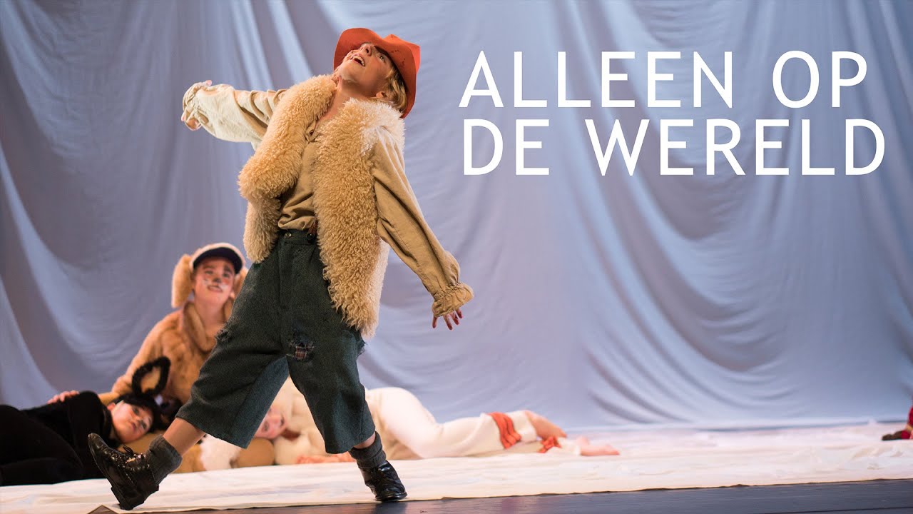ALLEEN OP DE WERELD trailer 2018 Jongerentheater Quint YouTube ALLEEN OP DE WERELD trailer 2018 Jongerentheater Quint YouTube