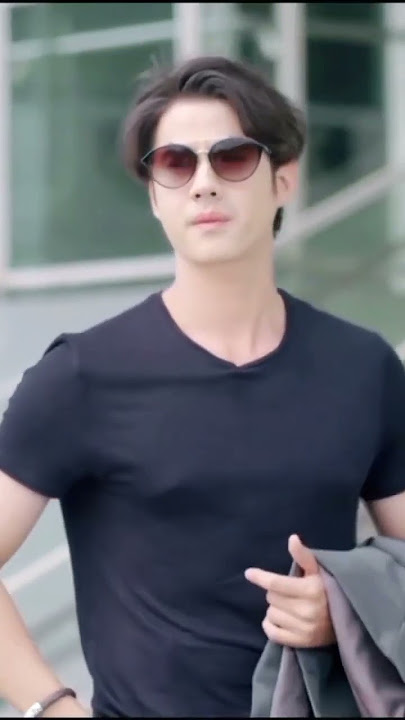 Carl 'Bad Romeo' - Mario Maurer