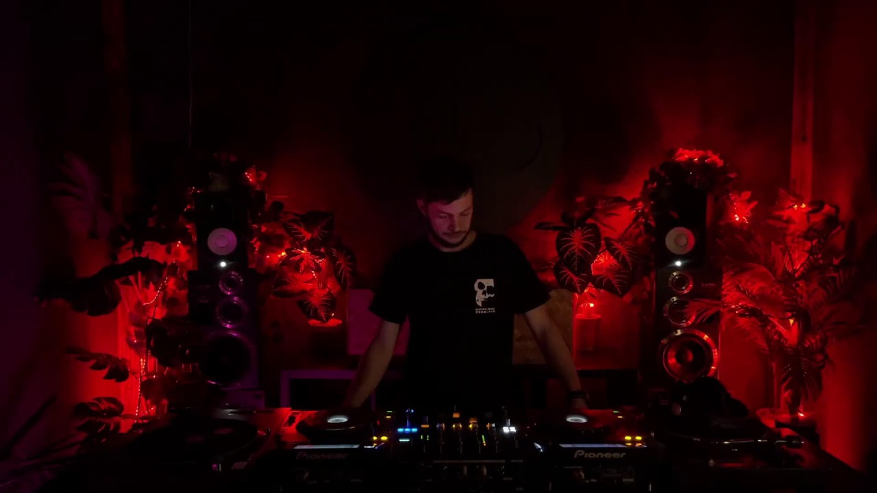 Tramplin On Air 002: Dailiv