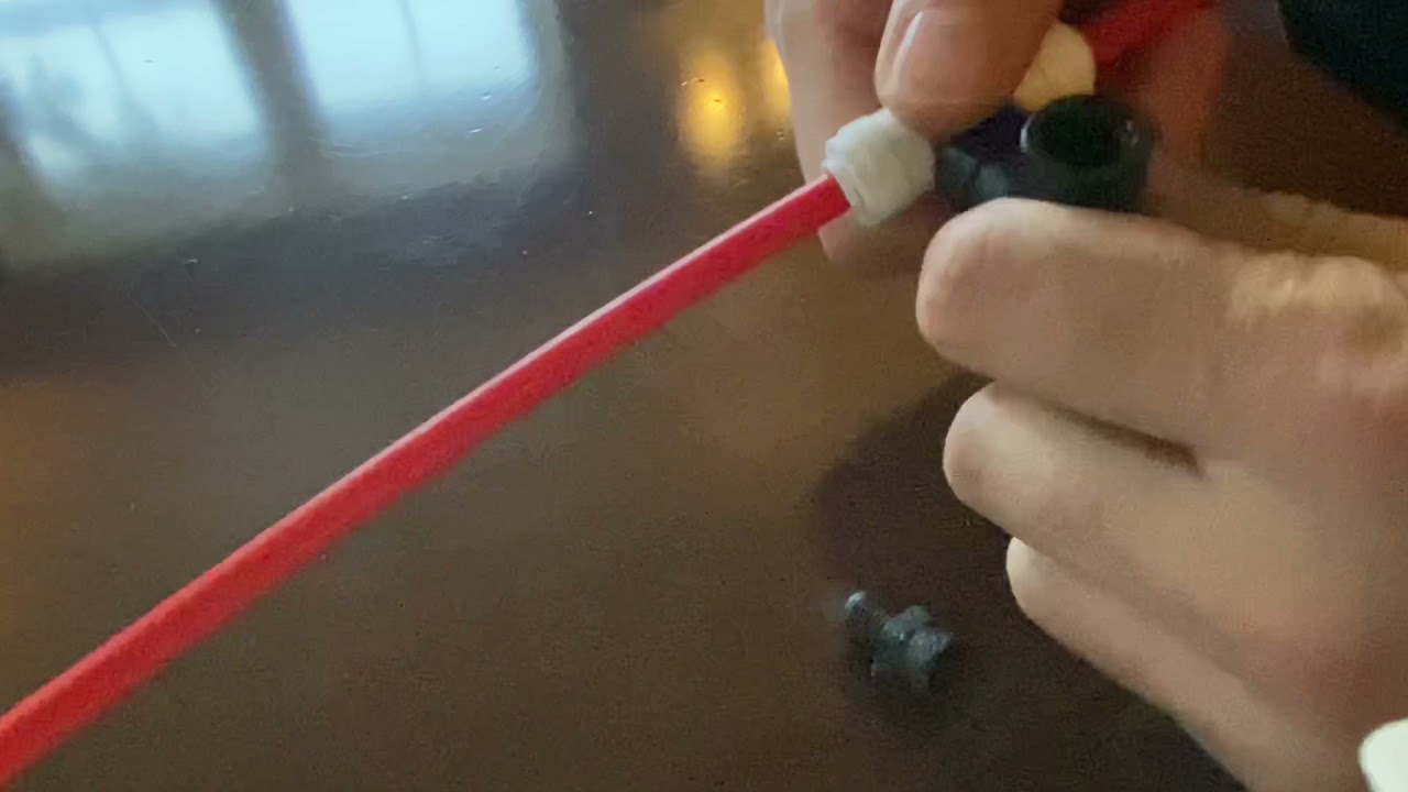 Mister nozzle setup for a TrueHPA aeroponic grow chamber. True high pressure nozzle idea.