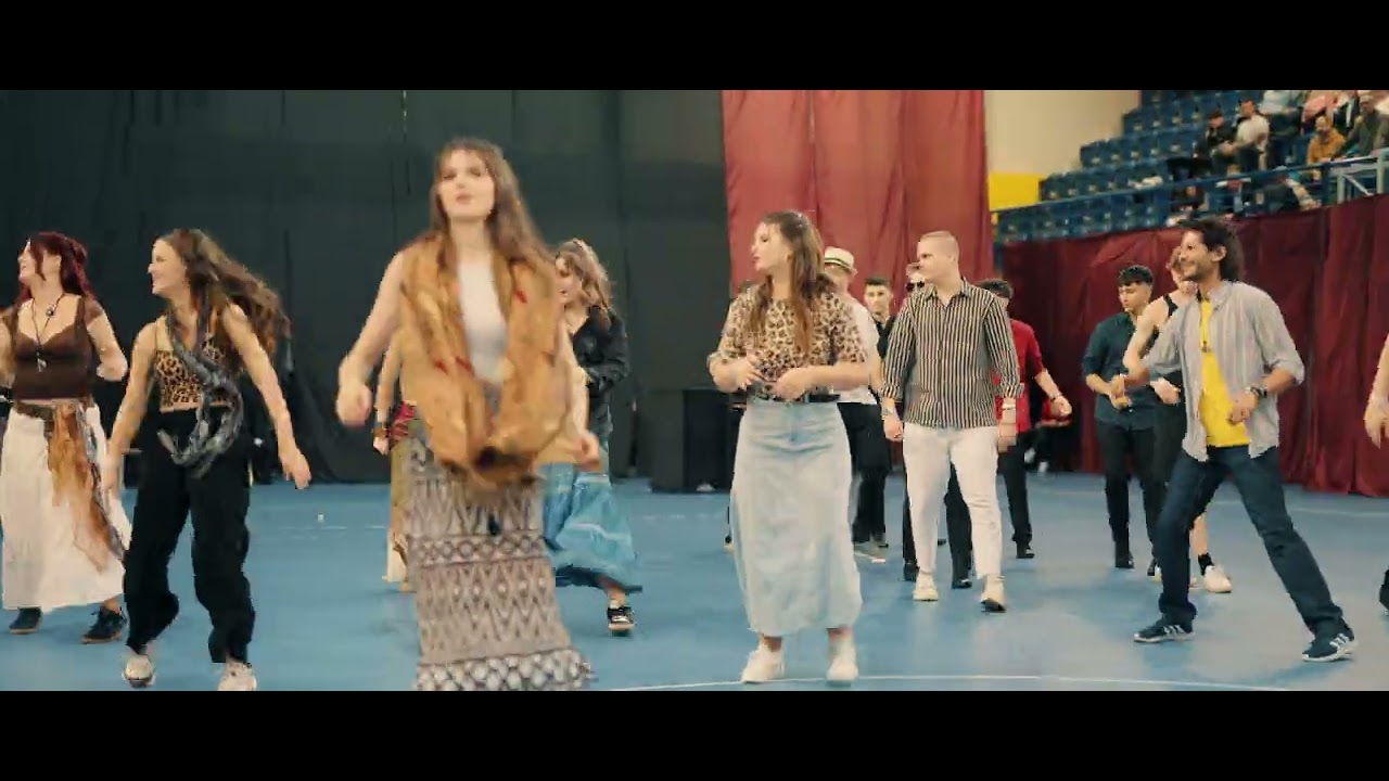 13.D osztálytánc (2025. december 4.) | Gundel Iskola