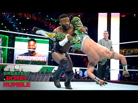 Kalisto unleashes a whirlwind aerial combo on Cedric Alexander: Greatest Royal Rumble (WWE Network)