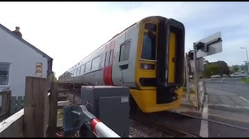 *4K Ultra Wide* Maes Level Crossing *Read desc*