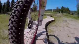 Mountain Biking with the GoPro HERO 4 Session (1080p/60fps)