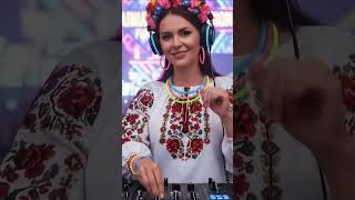 Українська музика / Самогоночка / Ukrainian Folk Song in Modern Style  #folkfusion #українськамузика
