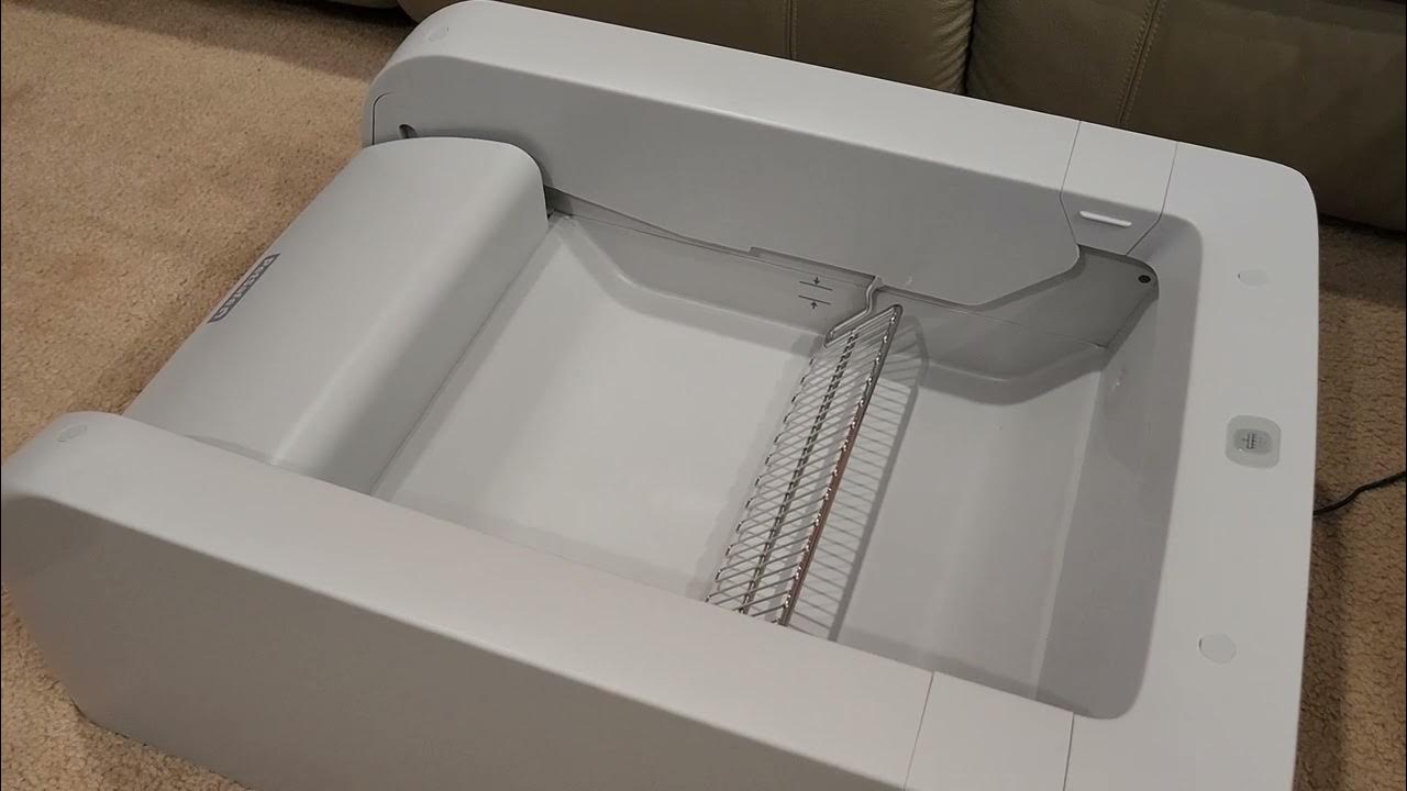 PetSafe ScoopFree Clumping SelfCleaning Litter Box for cats cleaning