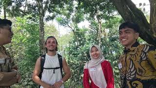 Travel exam at borobudur and conversation with France, his name is Jonathan 