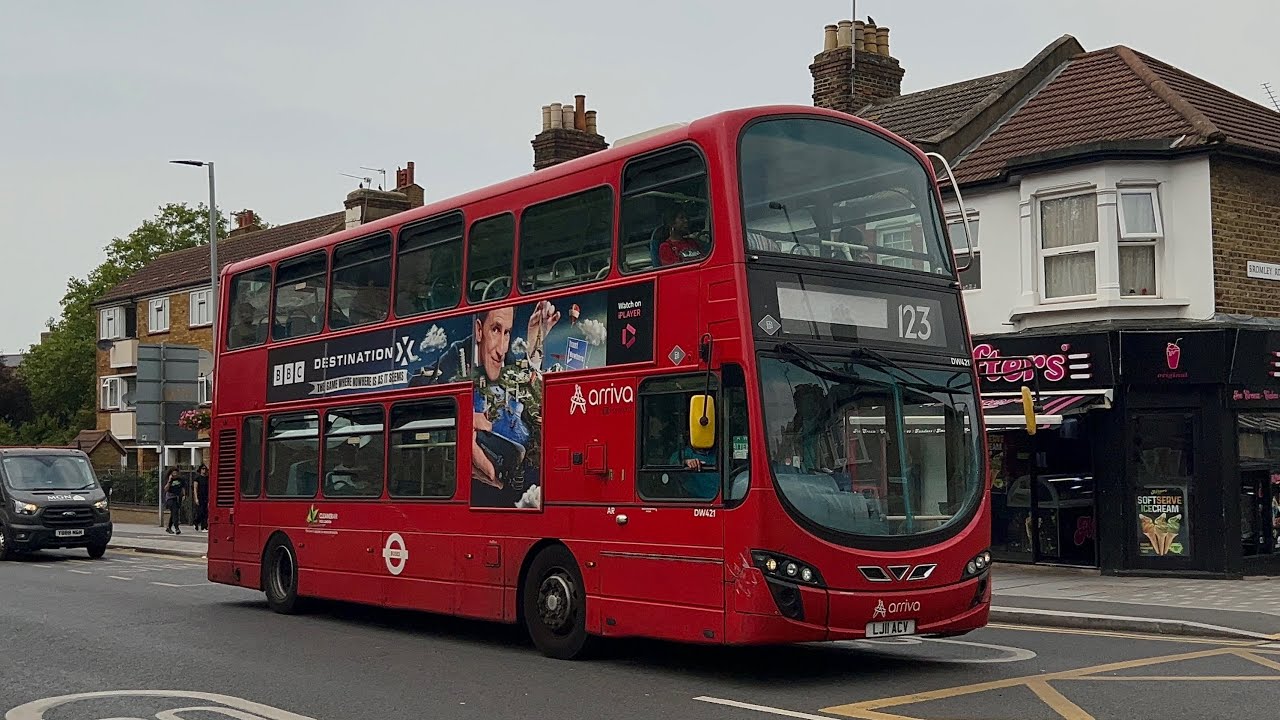 Last Week Kickdown on AR’s Route 123 - DW460 (LJ61CDY)