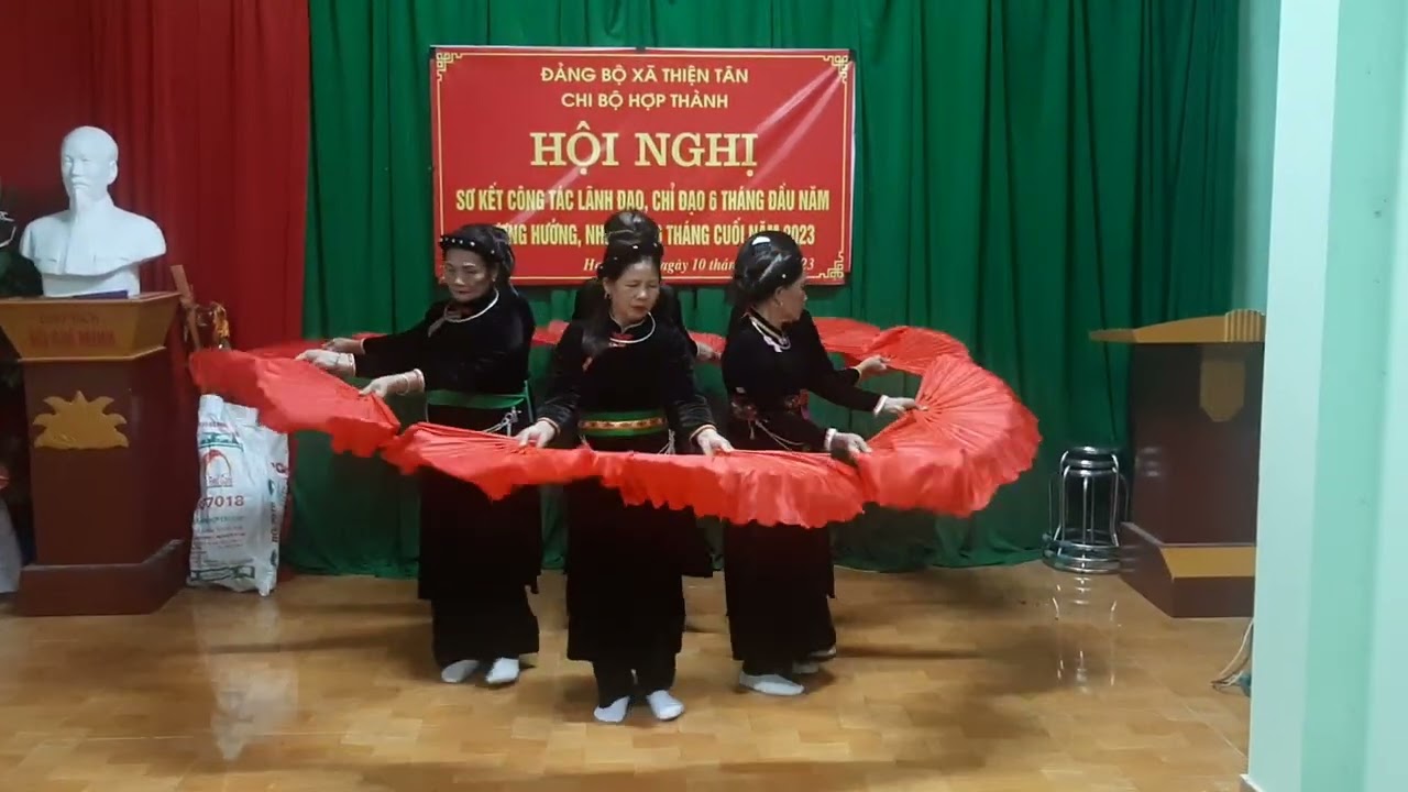 Múa bản sắc dân tộc : Tiếng hát giữa rừng Pác Bó ...