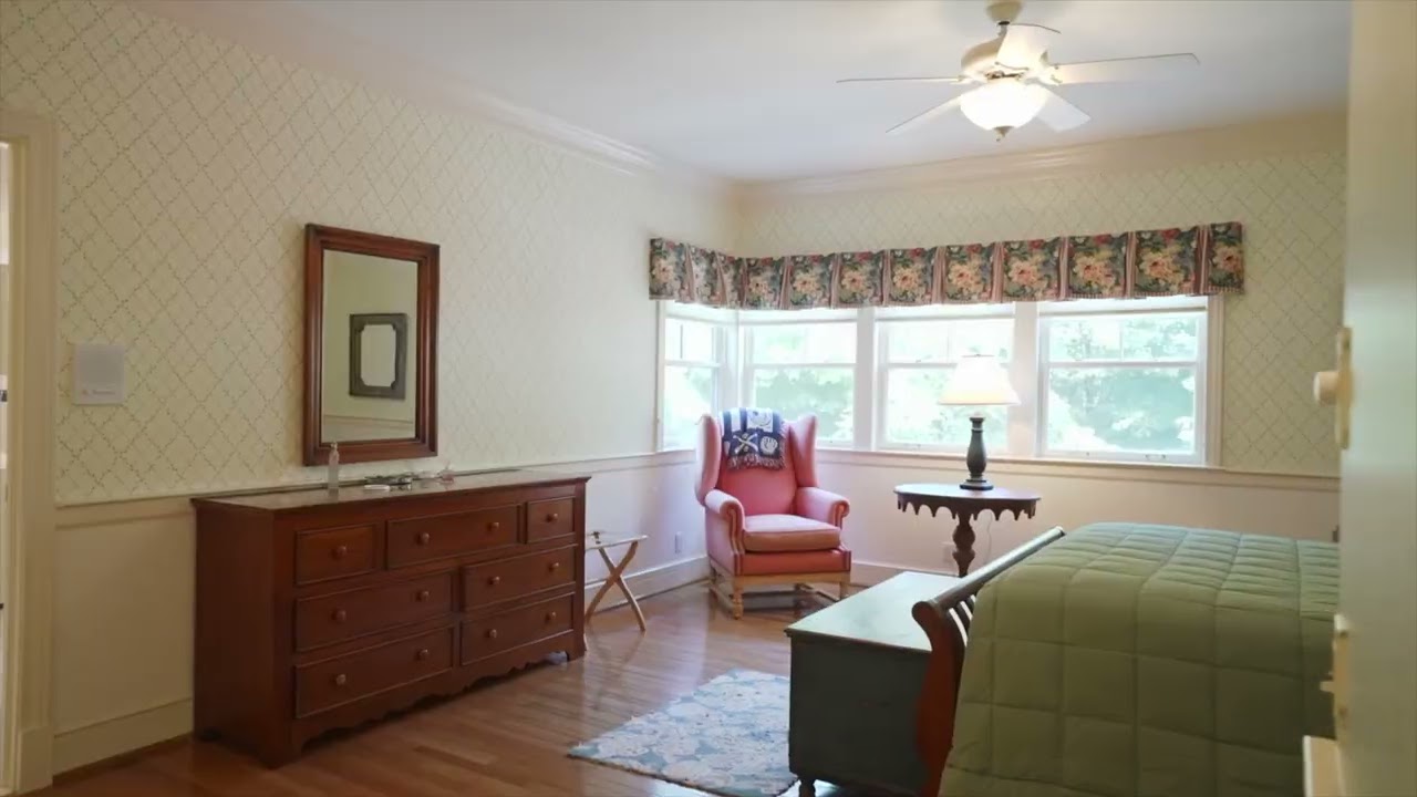 6338 Trillium Trail, Harbor Springs, Mi. Home for sale Video