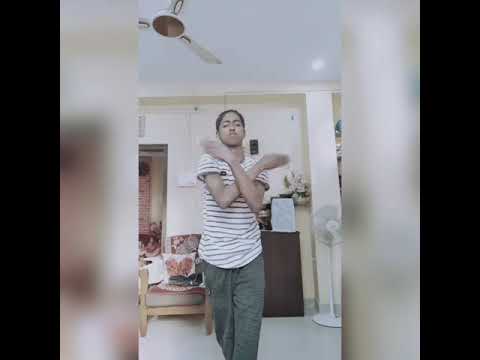 Guy Shows Amazing Contortion Moves While Doing Bone-Breaking Dance - 1202256