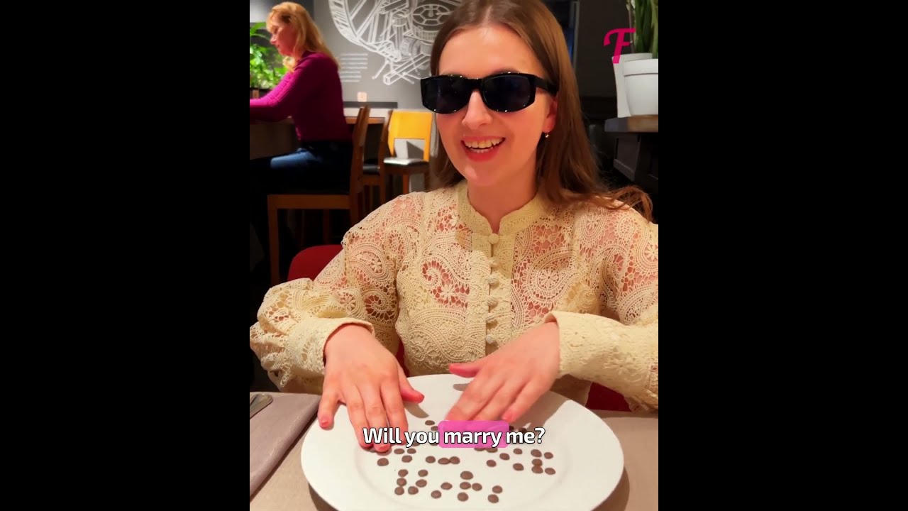 Heartwarming Proposal To Blind Girlfriend At Restaurant Shorts