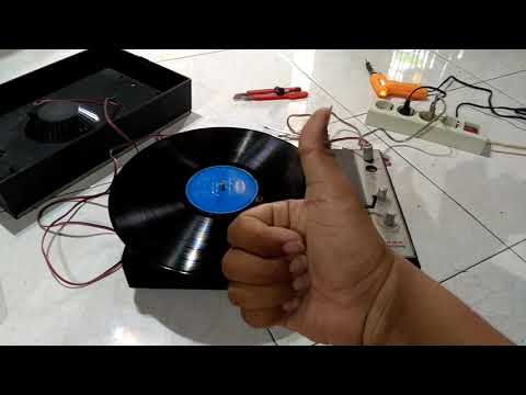 Piringan hitam lagu qasidah modern dan instrumentalia selendang sutera