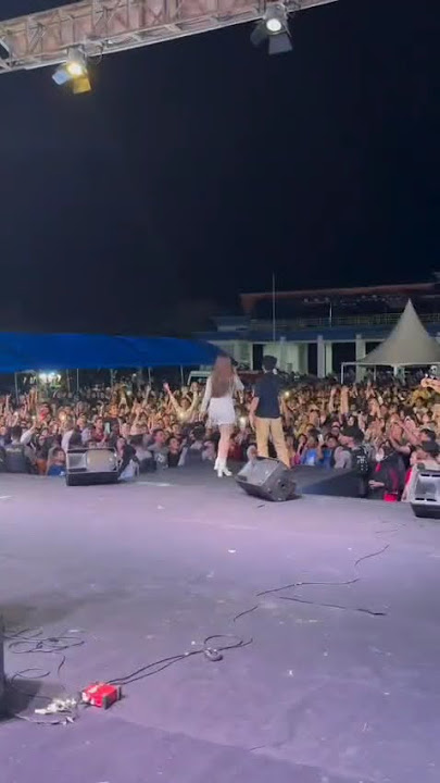 Dina Ruby Jadi DJ Dadakan! Penonton Auto Goyang