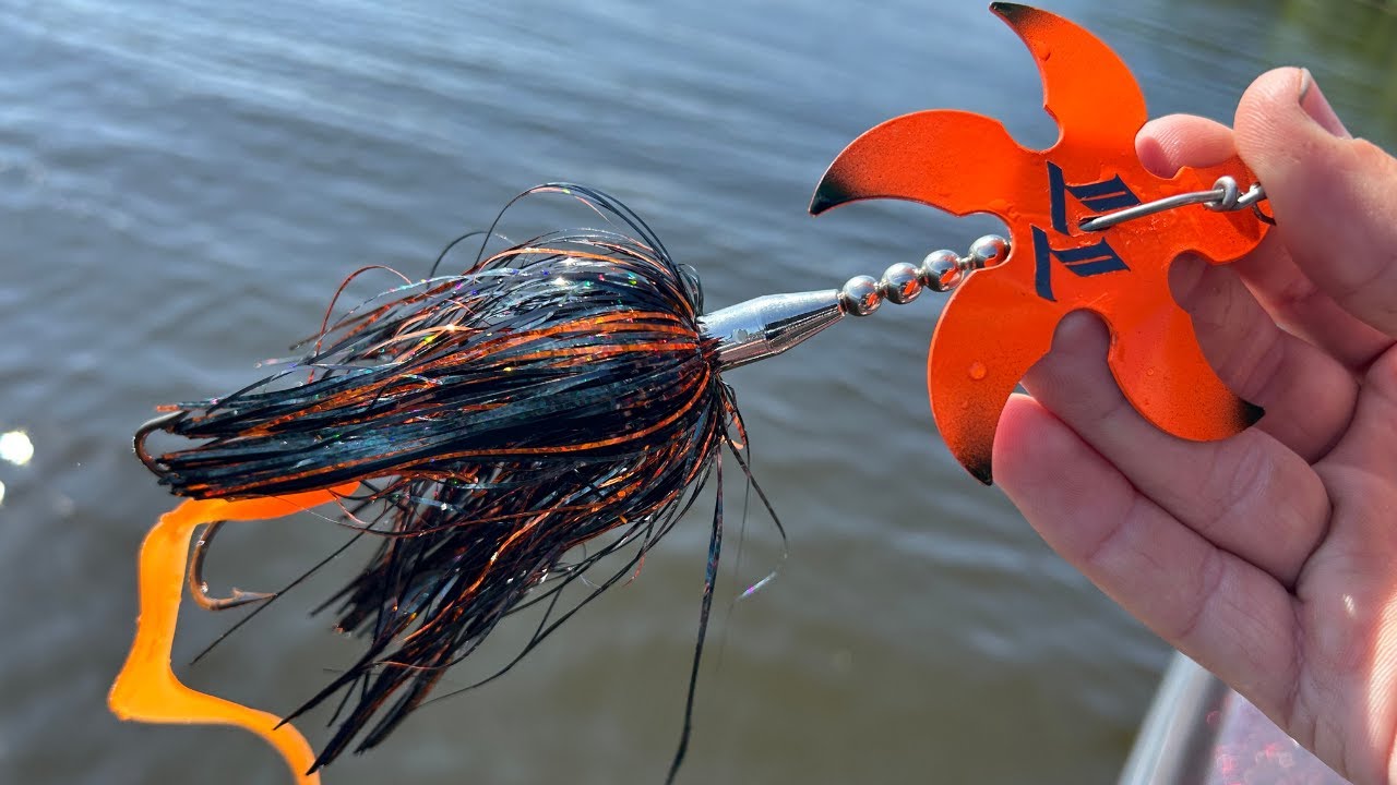 on-the-water-musky-fishing-instruction-learning-to-be-a-fishing-guide