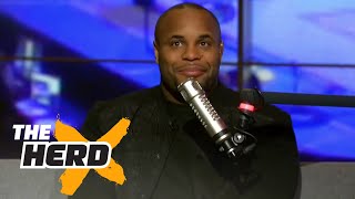 Cormier: Mayweather should earn more than McGregor in boxing match | THE HERD
